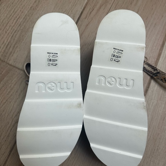 NWT Mou Crochet Wedge Shoes - Picture 6 of 9